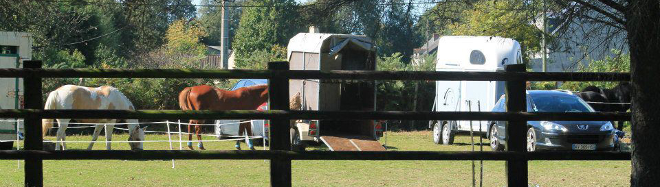 Concours Club et Poney à Tinténiac le dimanche 1 et 29 octobre 2017 Equitation Rennes : concours Club et Poney chez André Sport Equestre à Tinténiac octobre 2017